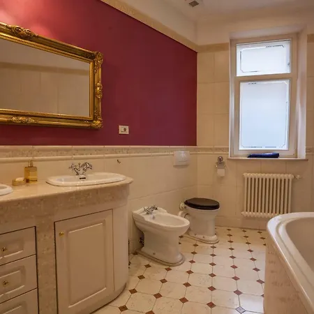 Filip’s Palace Luxurious *