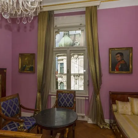 Filip's Palace Luxurious * リュブリャナ
