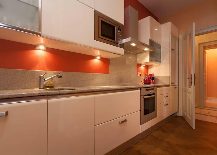 Filip's Palace Luxurious Апартаменти Любляна