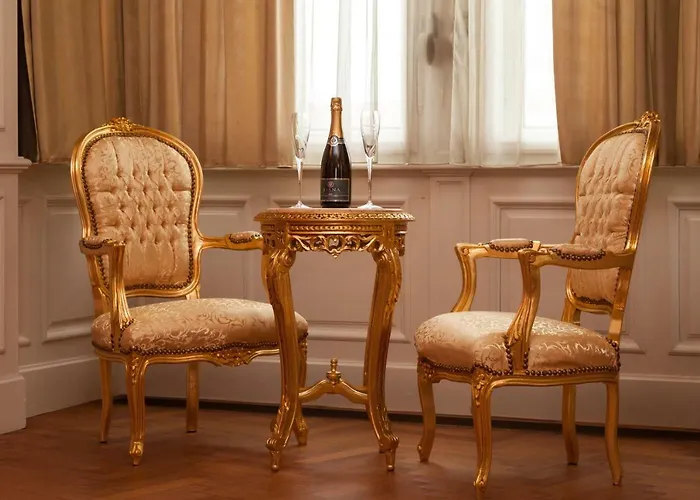 Filip's Palace Luxurious Любляна