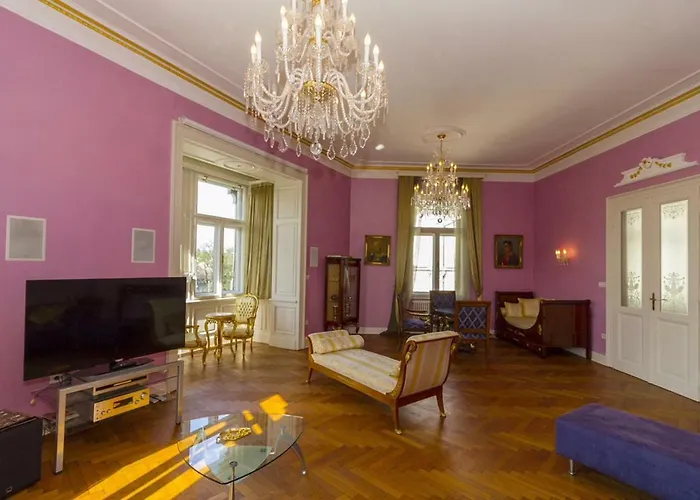 Апартаменти Filip's Palace Luxurious