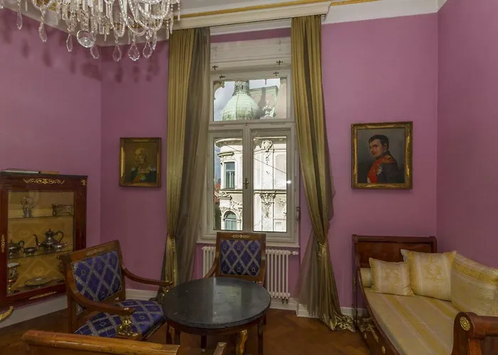 Filip's Palace Luxurious * Любляна