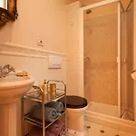 Filip's Palace Luxurious *