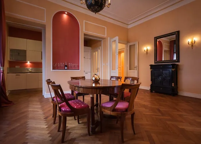 Lejlighed Filip's Palace Luxurious *