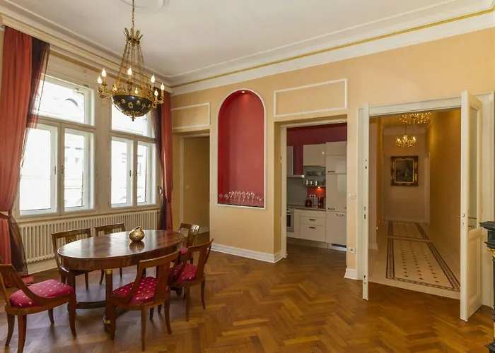 Filip's Palace Luxurious * Ljubljana